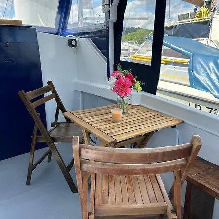 Bateau-hôtel Bateau Albacore *